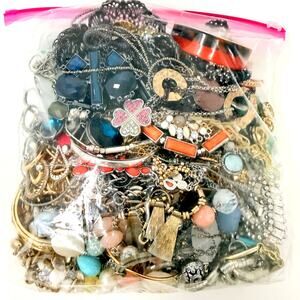 6.8 Lbs 90 Pc Mystery Bag Branded Signed Costume Jewelry Vintage To Now No Junk